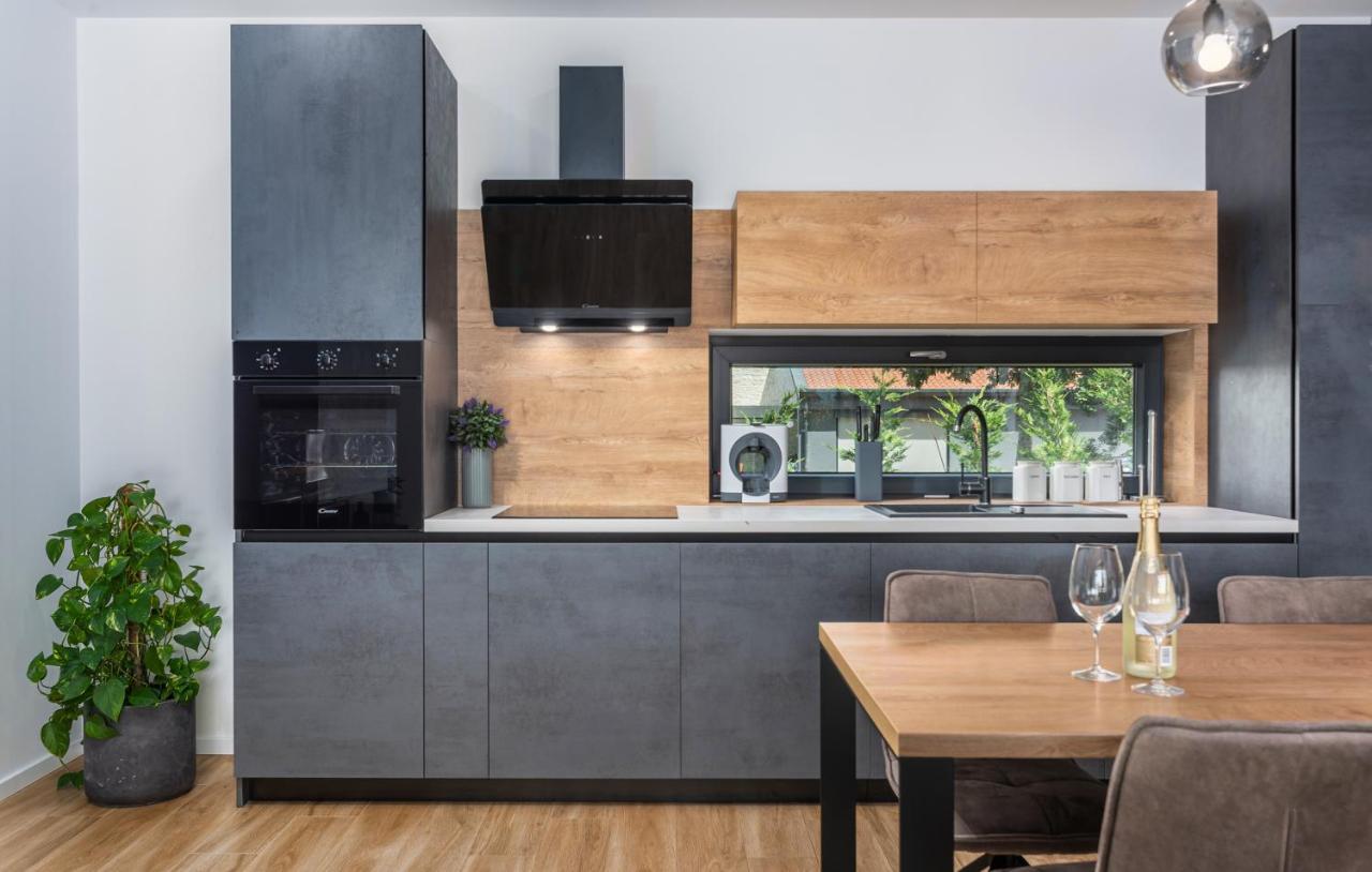 Villa Dual Sveti Petar u Sumi ภายนอก รูปภาพ