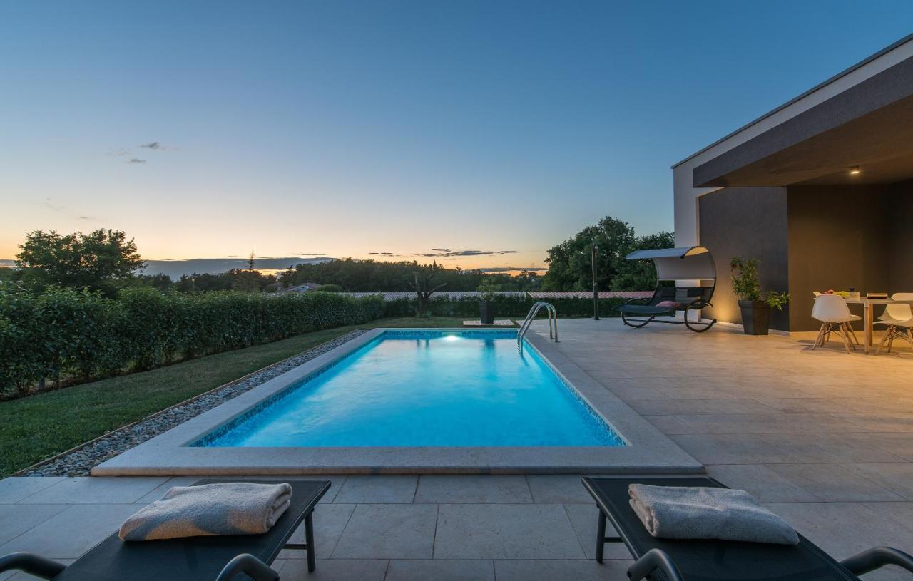 Villa Dual Sveti Petar u Sumi ภายนอก รูปภาพ